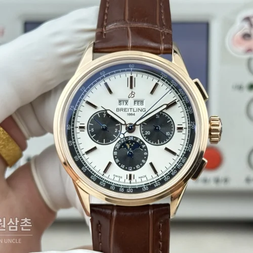 브라이틀링 내비타이머 크로노그래프 블랙다이얼 오토매틱 42mm 브라운 가죽 스트랩 브라이틀링 내비타이머 크로노그래프 블랙다이얼 오토매틱 42mm 브라운 가죽 스트랩