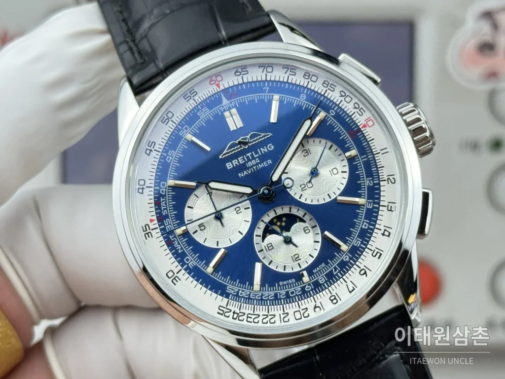 브라이틀링 내비타이머 크로노그래프 가죽스트랩 오토매틱 42mm 블랙
