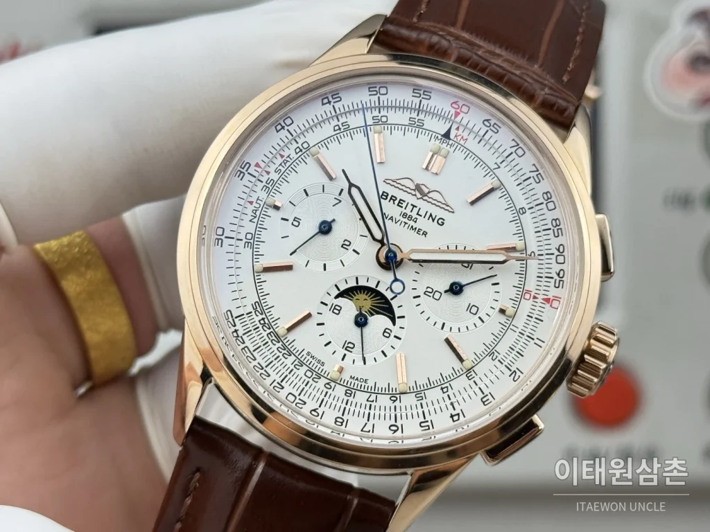 브라이틀링 내비타이머 크로노그래프 가죽스트랩 오토매틱 42mm 블랙 로즈골드 베젤