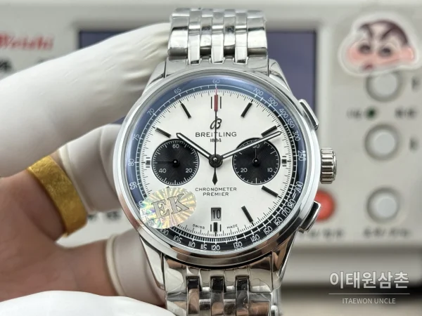 브라이틀링 프리미에 B01 스틸 듀얼카운터 크로노그래프 오토매틱 42mm 화이트 다이얼