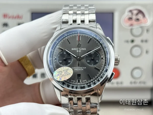 브라이틀링 프리미에 B01 스틸 듀얼카운터 크로노그래프 오토매틱 42mm 그레이 다이얼