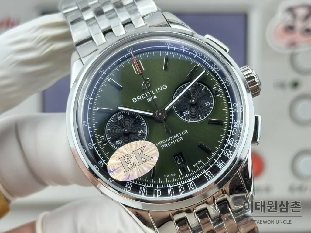 브라이틀링 프리미에 B01 스틸 듀얼카운터 크로노그래프 오토매틱 42mm 그린 다이얼