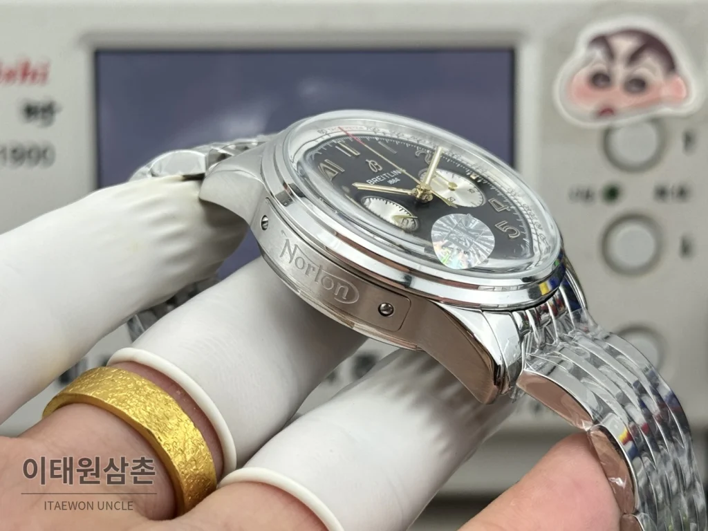 브라이틀링 프리미에 B01 스틸 듀얼카운터 크로노그래프 오토매틱 42mm 블랙 다이얼