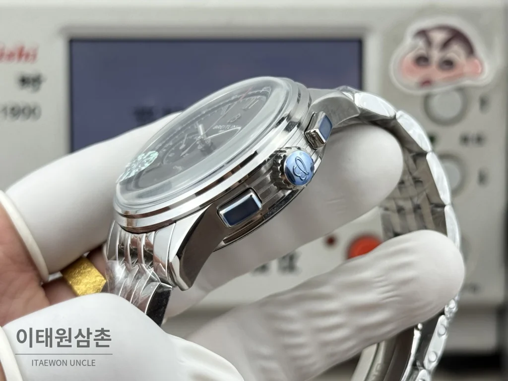브라이틀링 프리미에 B01 스틸 듀얼카운터 크로노그래프 오토매틱 42mm 그레이 다이얼