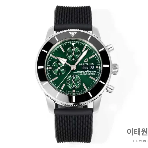 브라이틀링 슈퍼오션 유니버셜 II 크로노그래프 오토매틱 그린 다이얼