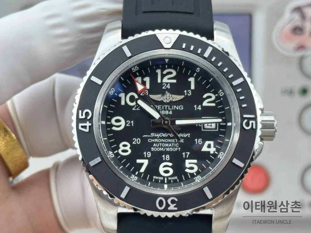 브라이틀링 슈퍼오션 316 스틸 단방향베젤 오토메틱 블랙 다이얼