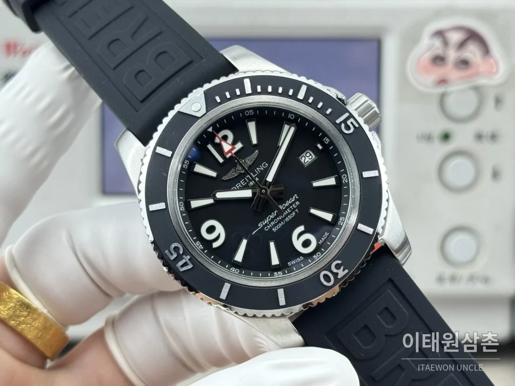 브라이틀링 슈퍼오션 316L 스틸 단방향베젤 오토메틱 블랙 다이얼
