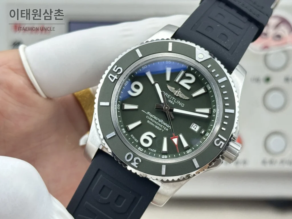 브라이틀링 슈퍼오션 316L 스틸 단방향베젤 오토메틱 그린 다이얼