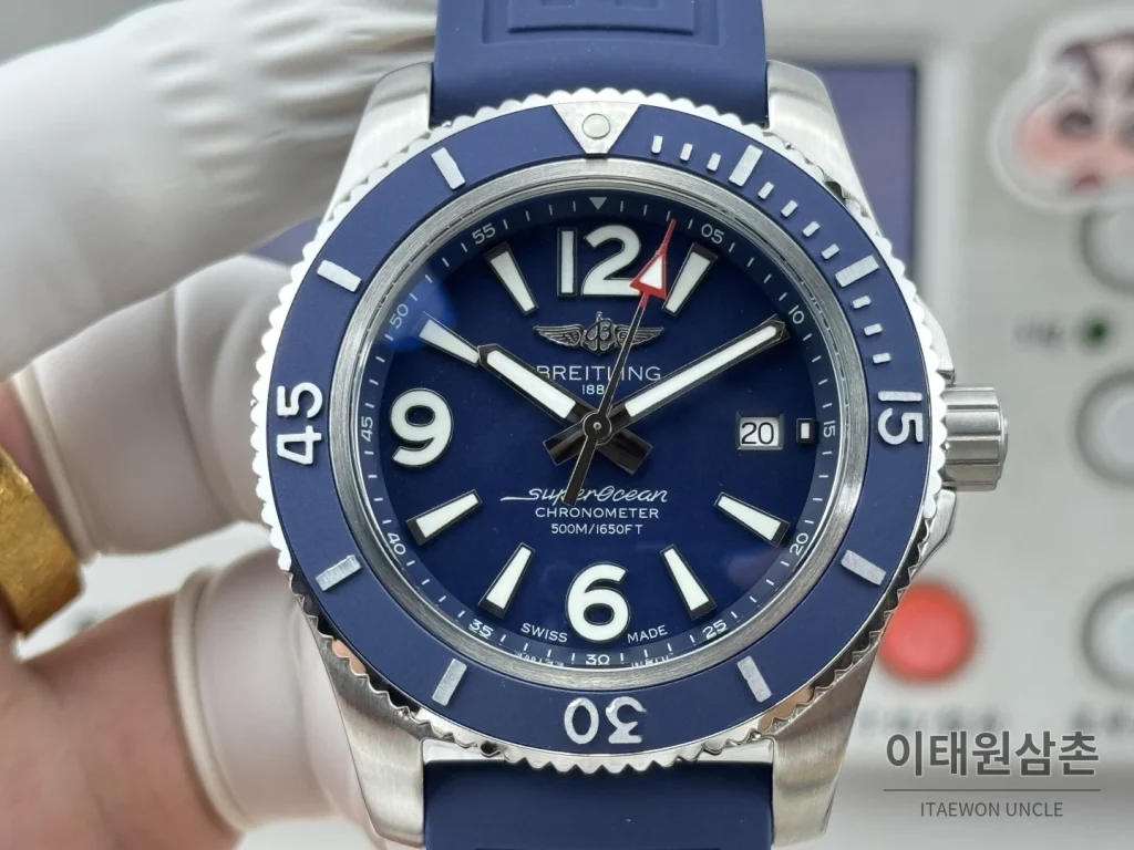 브라이틀링 슈퍼오션 316L 스틸 단방향베젤 오토메틱 네이비 다이얼