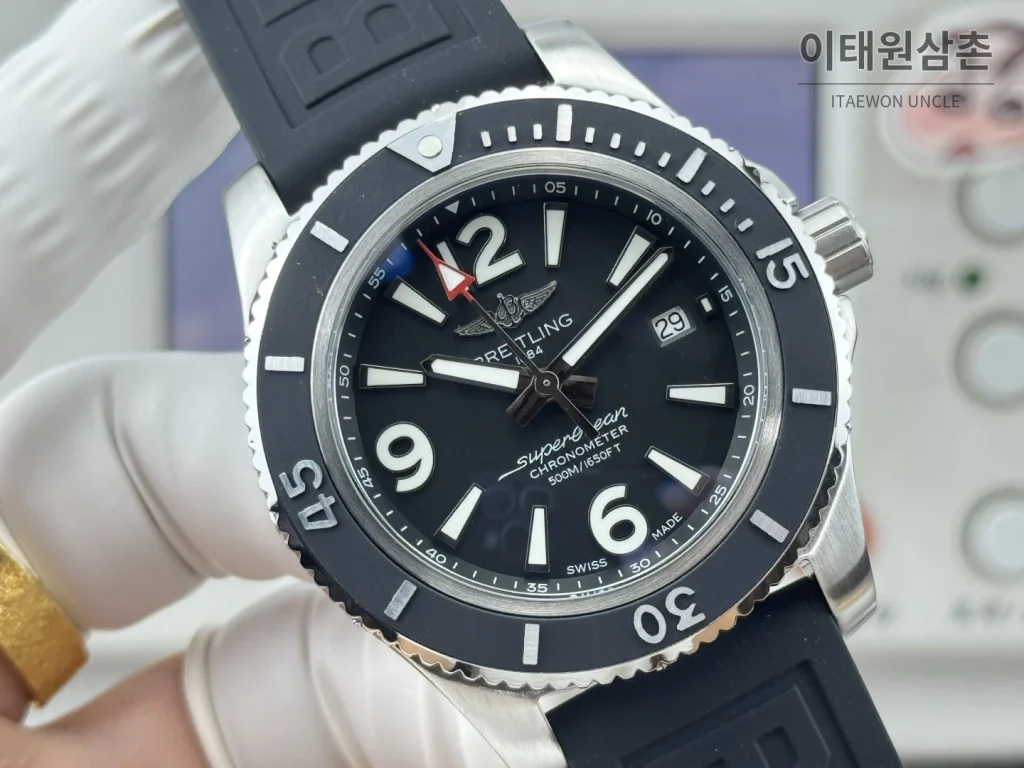 브라이틀링 슈퍼오션 316L 스틸 단방향베젤 오토메틱 블랙 다이얼