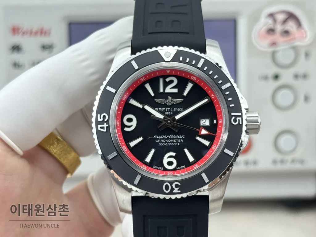브라이틀링 슈퍼오션 316L 스틸 단방향베젤 오토메틱 블랙 다이얼 (2)