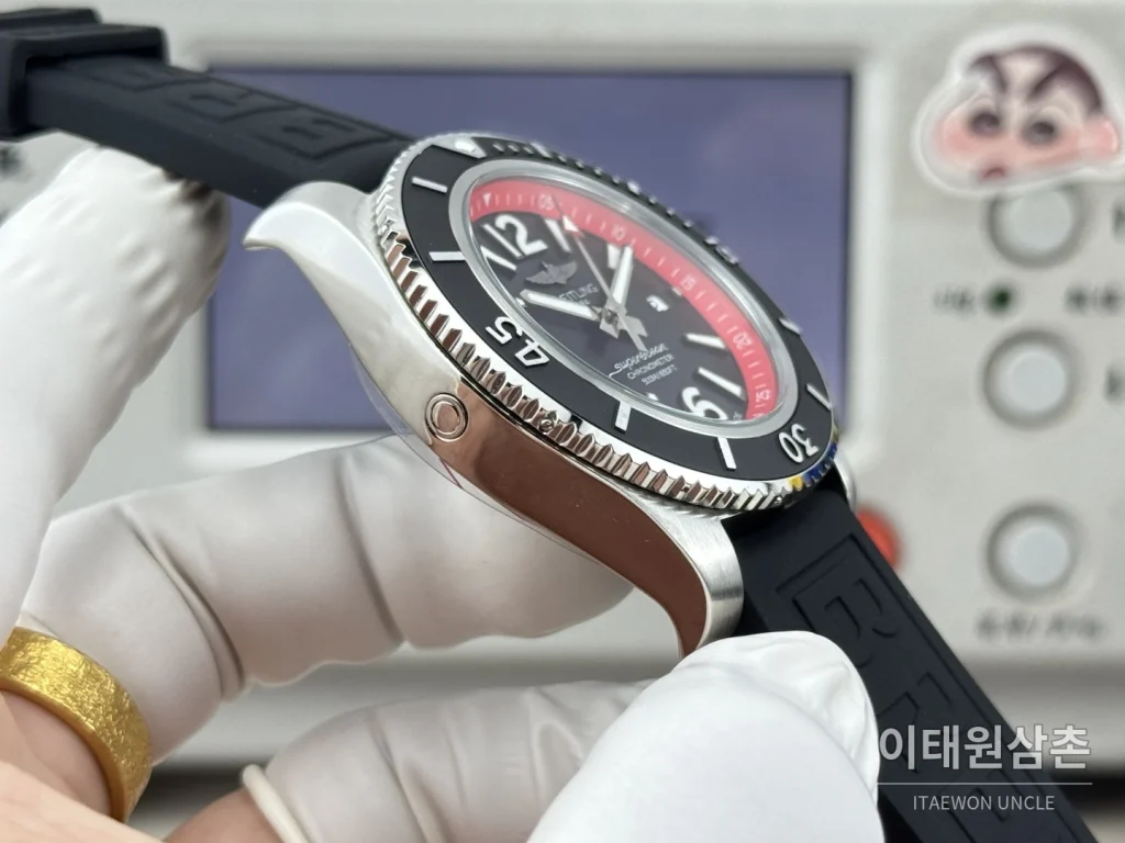 브라이틀링 슈퍼오션 316L 스틸 단방향베젤 오토메틱 블랙 다이얼 (2)