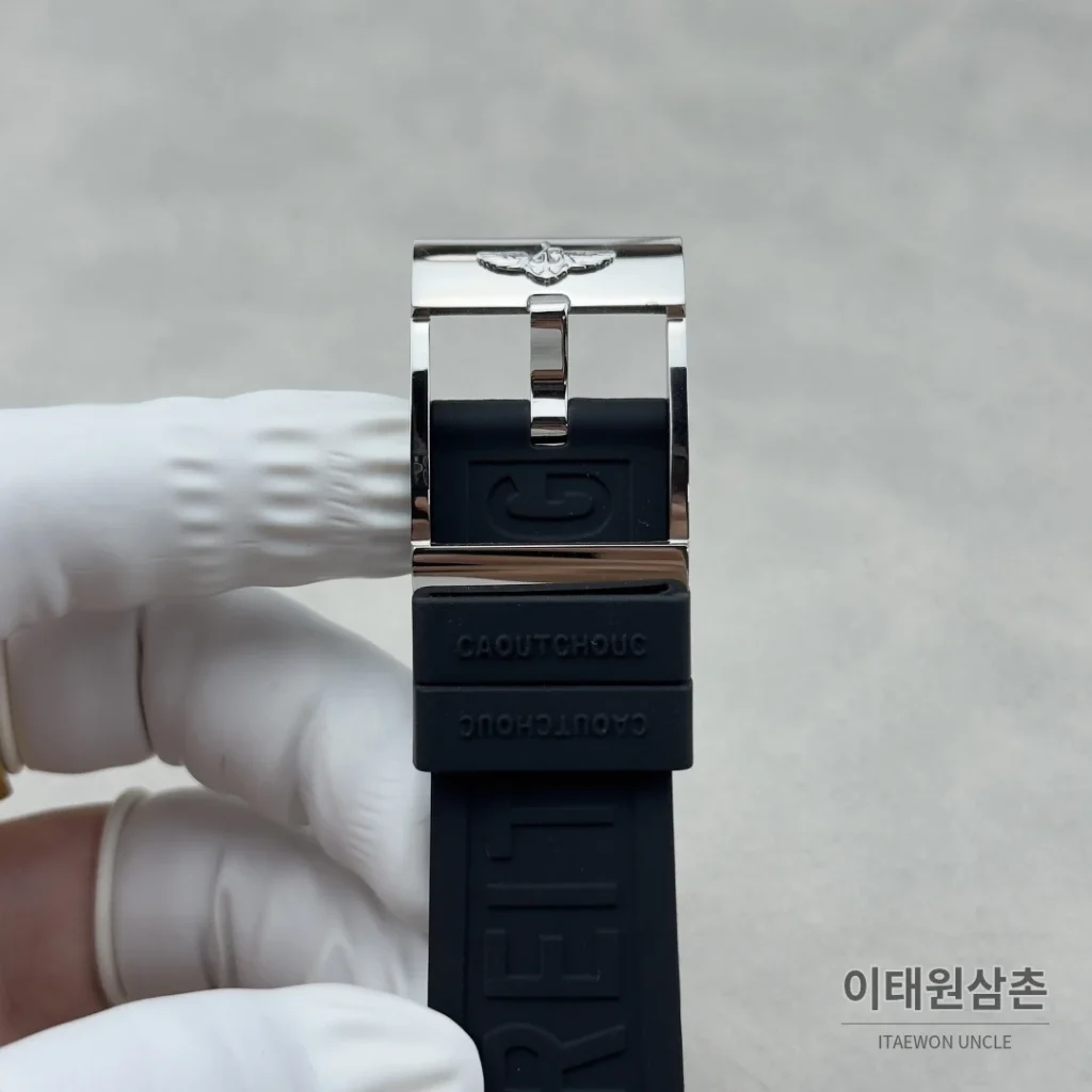 브라이틀링 슈퍼오션 316L 스틸 단방향베젤 오토메틱 블랙 다이얼 (2)