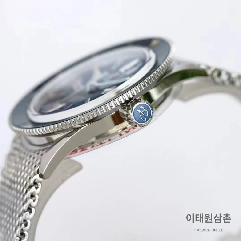 브라이틀링 슈퍼오션 헤리티지 57 빈티지 다이버 블랙다이얼 오토매틱 42mm 스틸 브레이슬릿 네이비 베젤 (2)