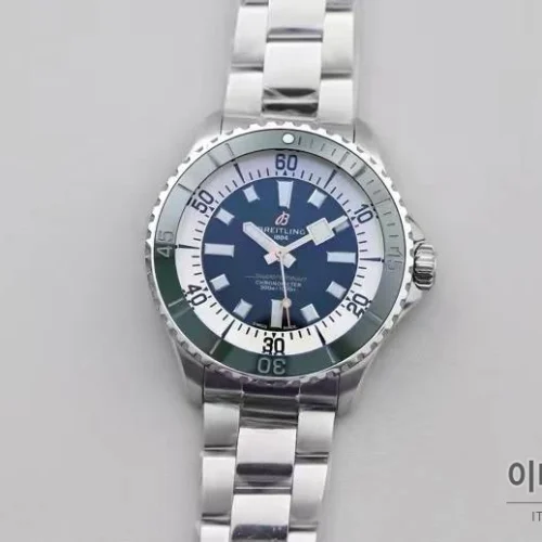 브라이틀링 슈퍼오션 스틸 블랙다이얼 다이버 오토매틱 44mm 스틸 브레이슬릿 그린 베젤