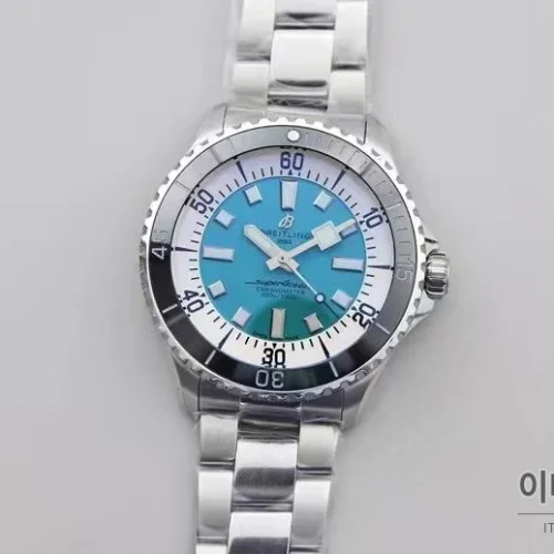 브라이틀링 슈퍼오션 스틸 블랙다이얼 다이버 오토매틱 44mm 스틸 브레이슬릿 실버 베젤