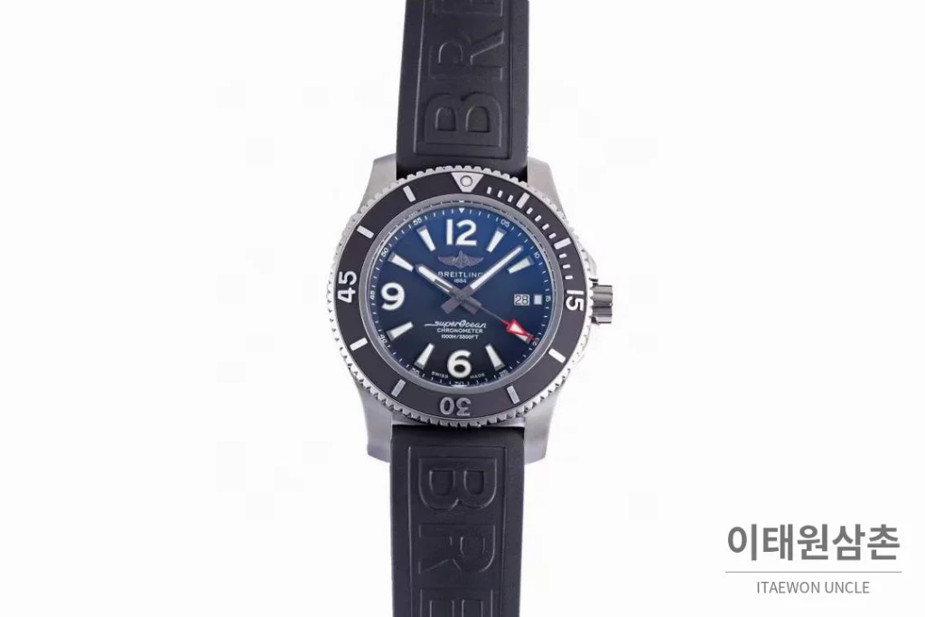 브라이틀링 슈퍼오션 스틸 블랙다이얼 다이버 오토매틱 42mm 블랙 러버 스트랩 블랙 베젤 (2)