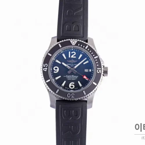 브라이틀링 슈퍼오션 스틸 블랙다이얼 다이버 오토매틱 42mm 블랙 러버 스트랩 블랙 베젤 (2)
