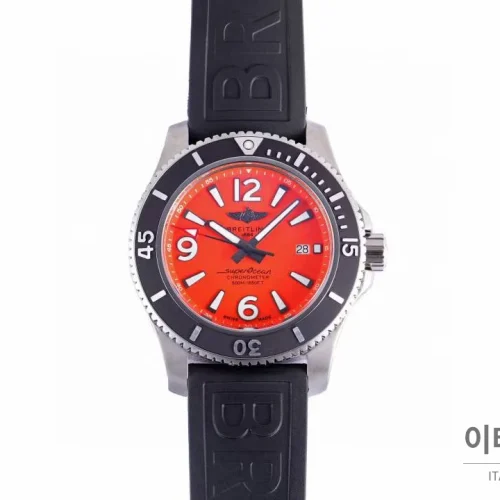 브라이틀링 슈퍼오션 스틸 블랙다이얼 다이버 오토매틱 42mm 블랙 러버 스트랩 블랙 베젤 (3)