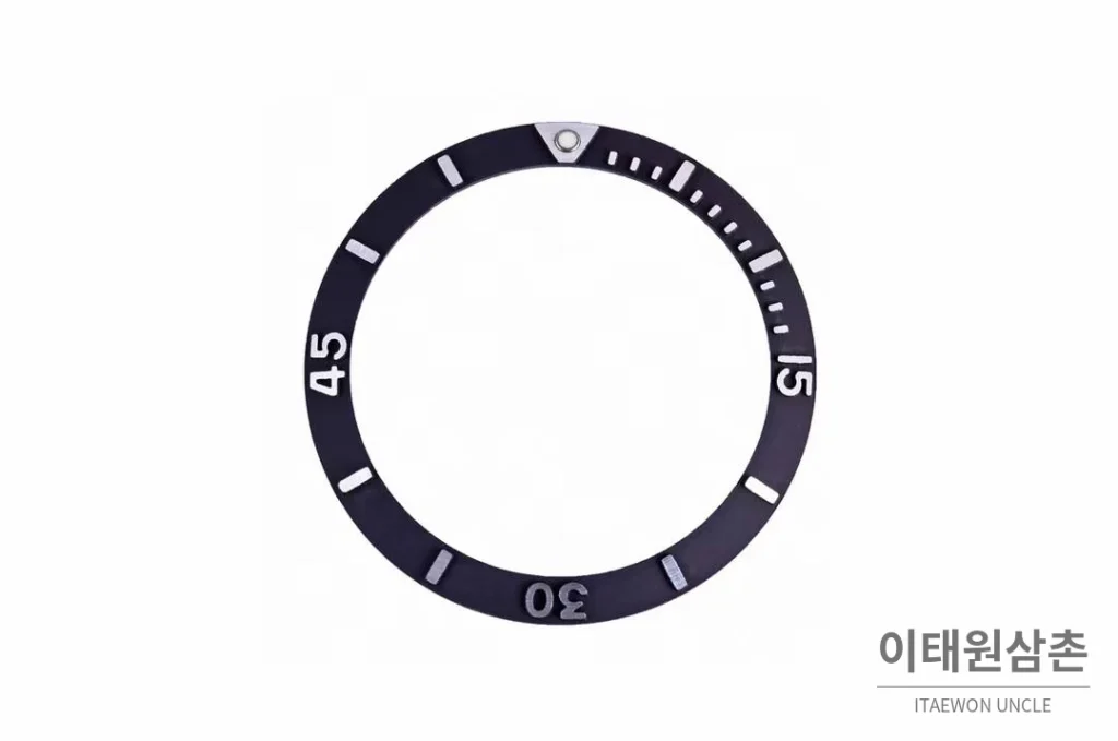 브라이틀링 슈퍼오션 스틸 블랙다이얼 다이버 오토매틱 42mm 블랙 러버 스트랩 블랙 베젤 (4)
