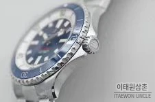 브라이틀링 슈퍼오션 스틸 블랙다이얼 다이버 오토매틱 44mm 스틸 브레이슬릿 블루 베젤