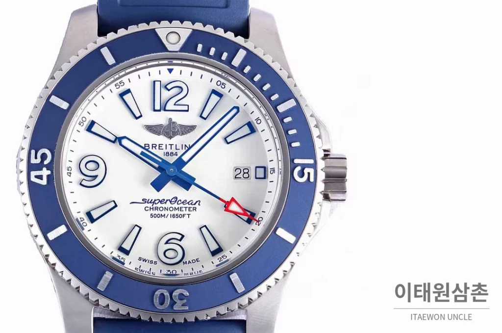 브라이틀링 슈퍼오션 스틸 블랙다이얼 다이버 오토매틱 42mm 블루 러버 스트랩 블루 베젤 (2)