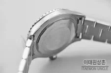 브라이틀링 슈퍼오션 스틸 블랙다이얼 다이버 오토매틱 44mm 스틸 브레이슬릿 블루 베젤