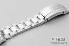 브라이틀링 슈퍼오션 스틸 블랙다이얼 다이버 오토매틱 44mm 스틸 브레이슬릿 블루 베젤