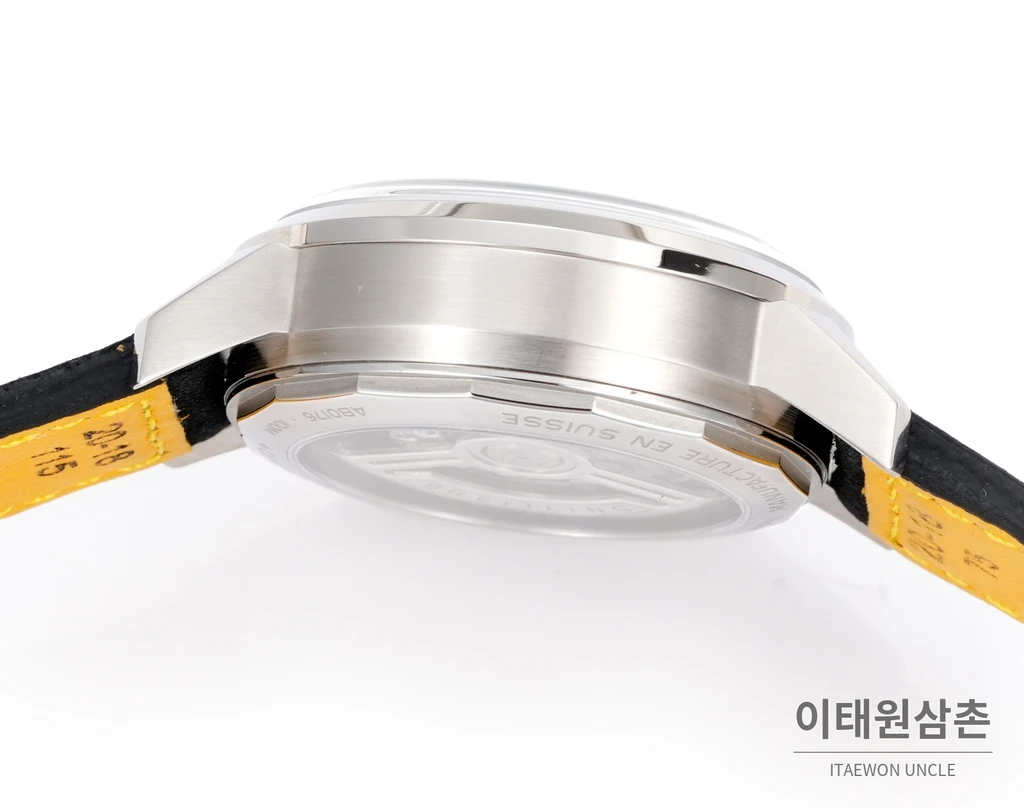 브라이틀링 TOP TIME B01 크로노그래프 오토매틱 41mm