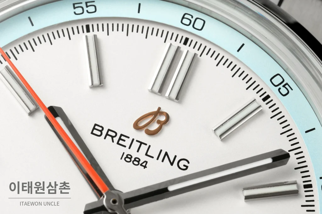 브라이틀링 탑타임 B31 브러시드케이스 레더스트랩 오토매틱 38mm 화이트 다이얼 (2)