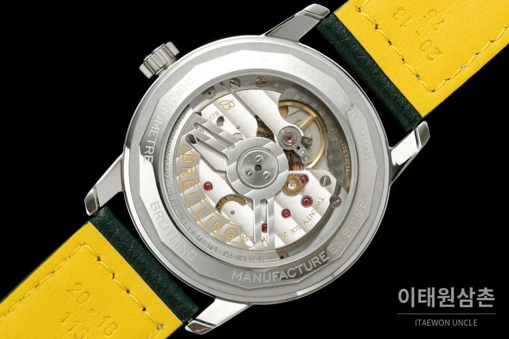 브라이틀링 탑타임 B31 브러시드케이스 레더스트랩 오토매틱 38mm 그린 다이얼