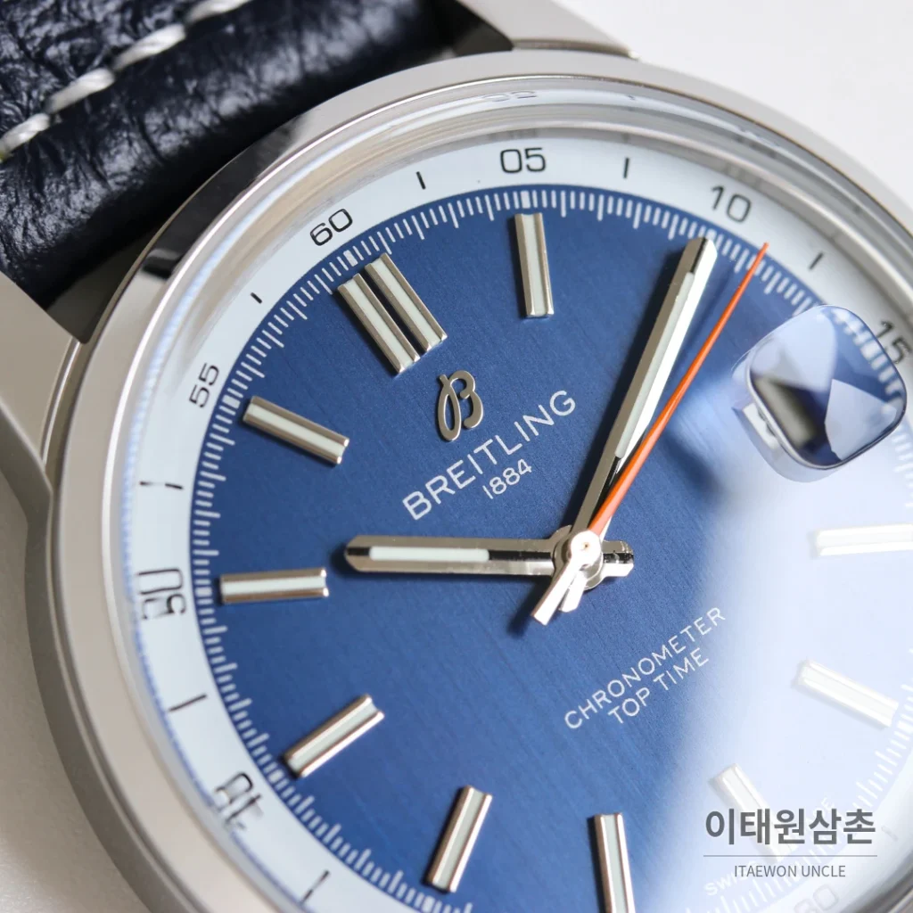 브라이틀링 탑타임 B31 실버다이얼 레더브레이슬릿 오토매틱 38mm (2)