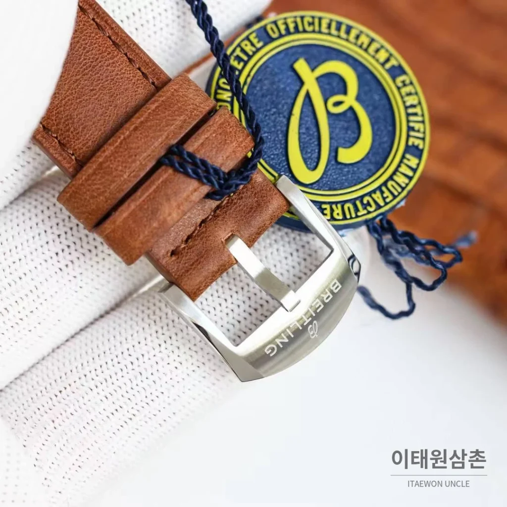 브라이틀링 탑타임 스틸 조로다이얼 크로노그래프 오토매틱 41mm 브라운 가죽 스트랩 블랙 베젤
