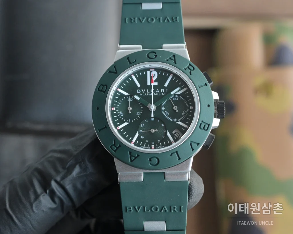불가리 알루미늄 크로노그래프 오토매틱 40mm