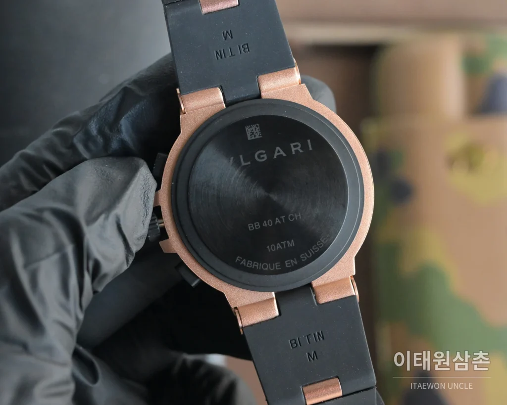 불가리 알루미늄 크로노그래프 오토매틱 40mm 블랙 다이얼