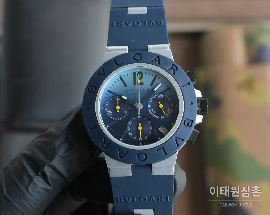 불가리 알루미늄 크로노그래프 오토매틱 40mm