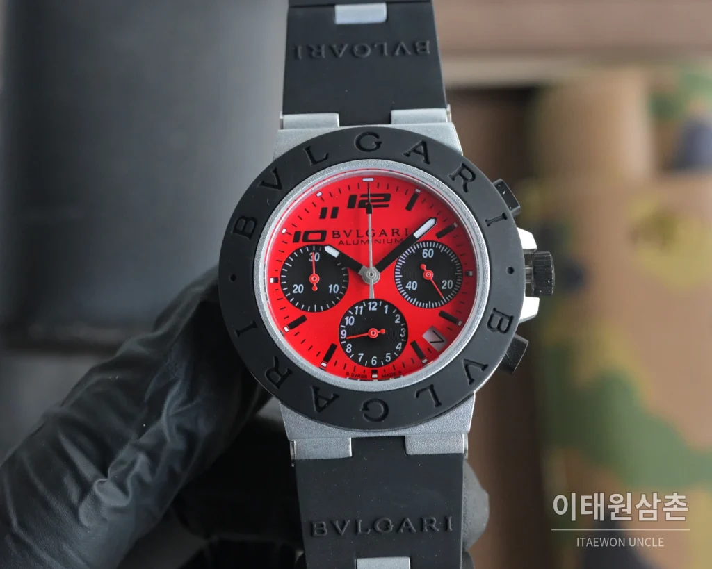 불가리 알루미늄 크로노그래프 오토매틱 40mm 옐로우 다이얼