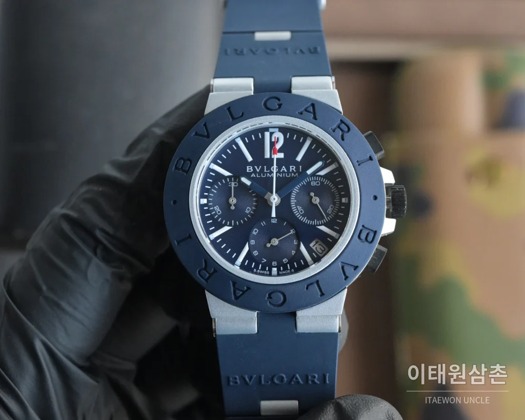 불가리 알루미늄 크로노그래프 오토매틱 40mm
