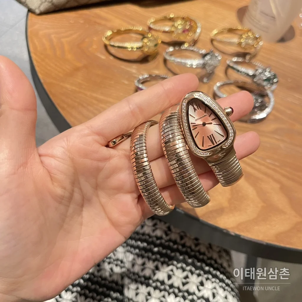 불가리 세르펜티 미스테리오시 오토매틱 로즈골드 다이얼