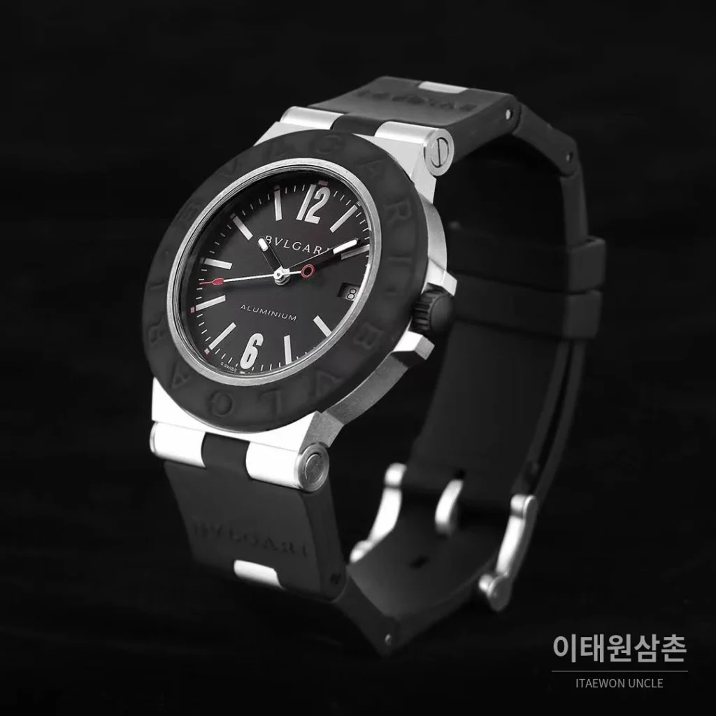 불가리 알루미늄 스틸 러버베젤 데이트 오토매틱 40mm 블랙 (2)