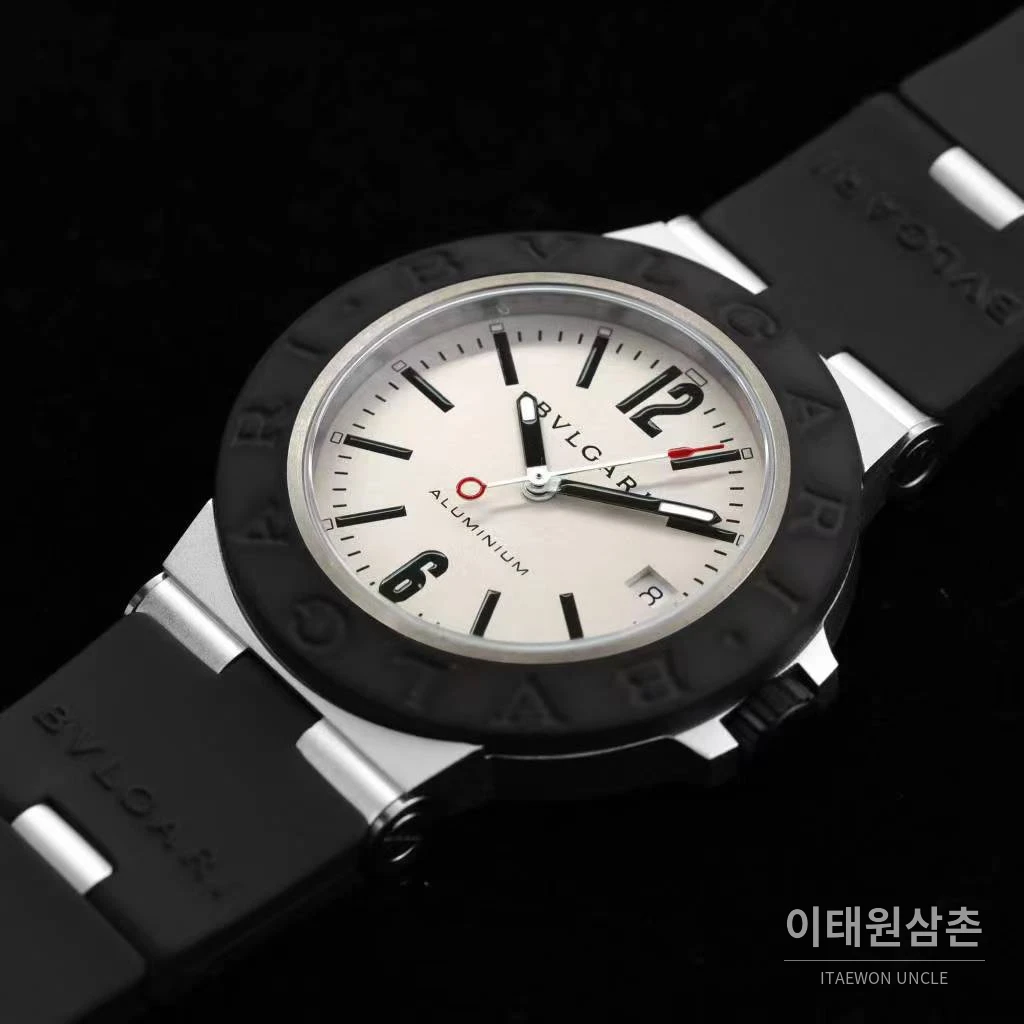 불가리 알루미늄 스틸 러버베젤 데이트 오토매틱 40mm 블랙
