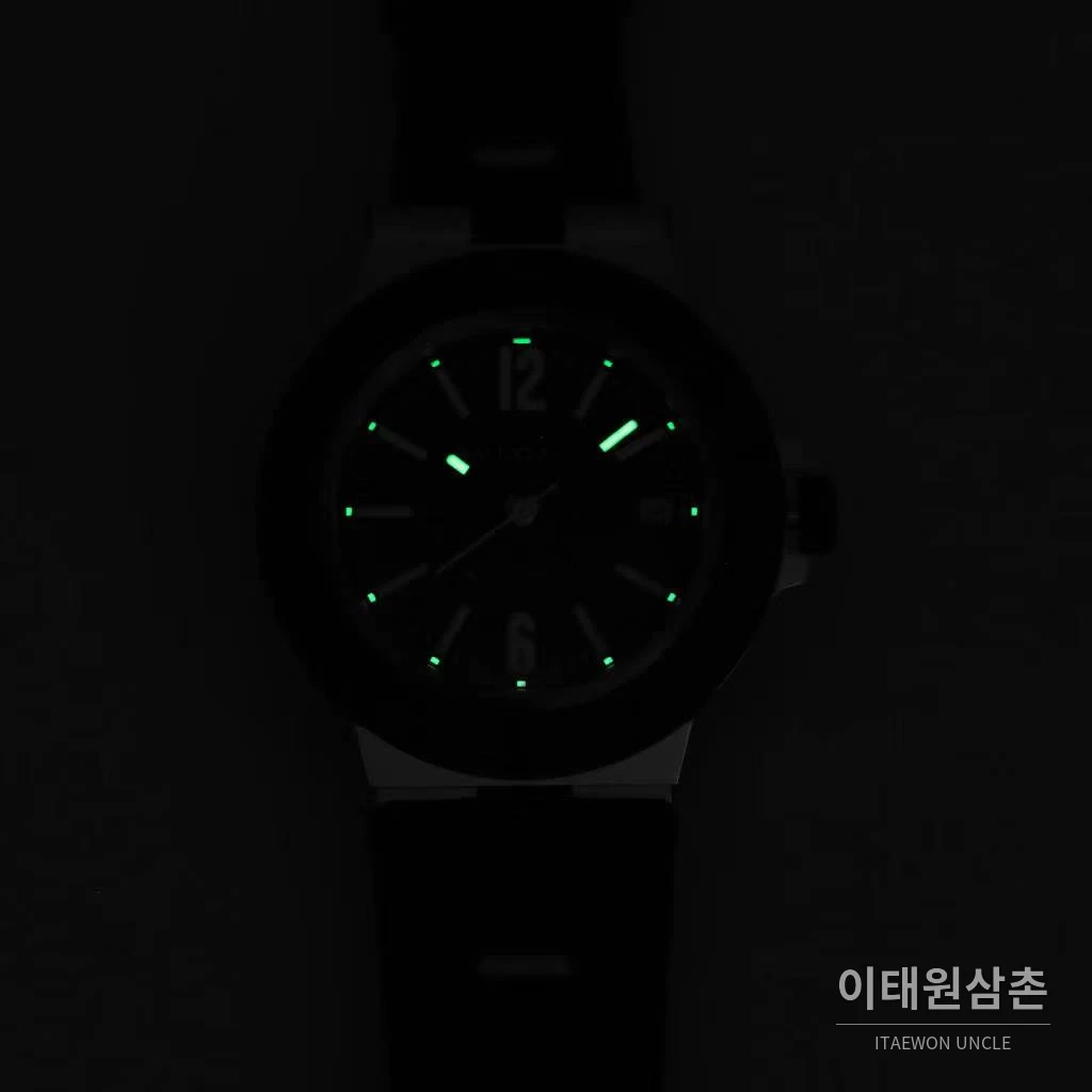 불가리 알루미늄 스틸 러버베젤 데이트 오토매틱 40mm 블랙