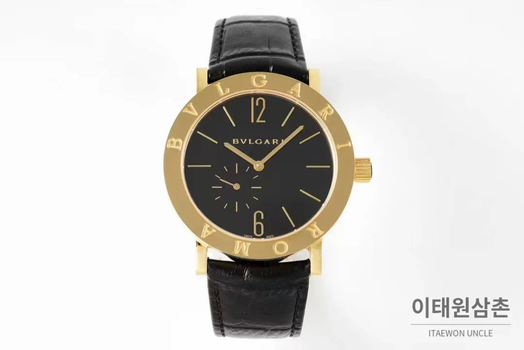 불가리 불가리 로마 스틸 아이보리다이얼 스몰세컨즈 오토매틱 41mm 블랙 가죽 스트랩 골드 베젤