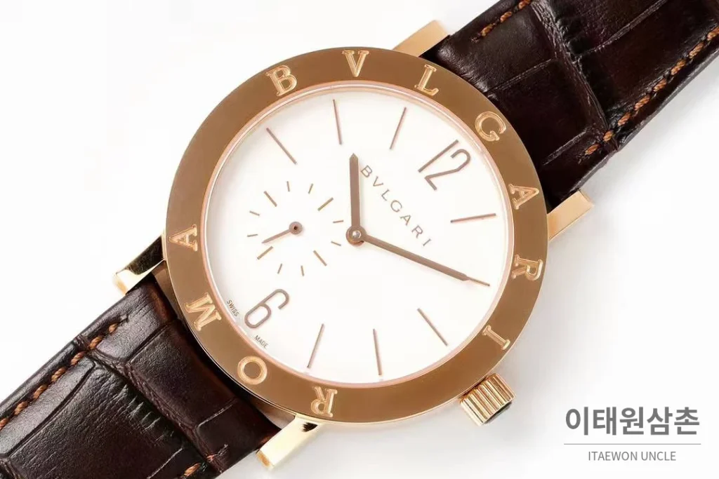 불가리 불가리 로마 스틸 아이보리다이얼 스몰세컨즈 오토매틱 41mm 브라운 가죽 스트랩 로즈골드 베젤
