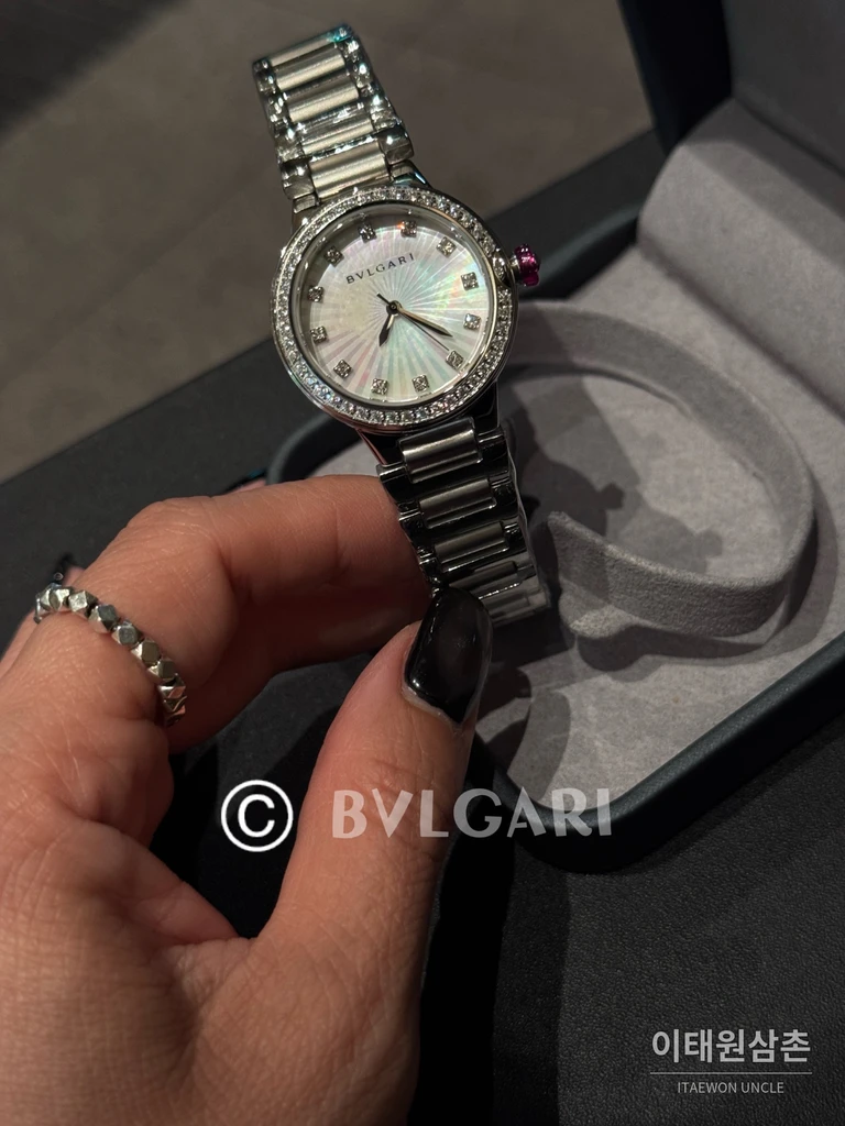 불가리 루체아 마더오브펄 다이아몬드인덱스 스틸브레이슬릿 여성시계 32mm