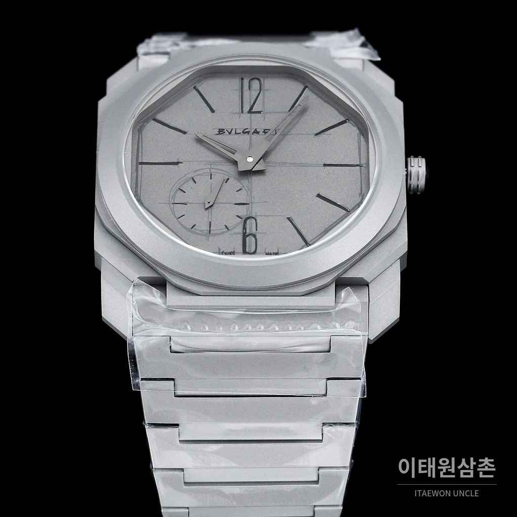 불가리 옥토 피니씨모 스테인리스 스틸 울트라씬 스포츠 워치 40mm 실버 스틸 브레이슬릿