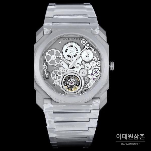 불가리 옥토 피니씨모 스테인리스 스틸 울트라씬 스포츠 워치 40mm 실버 티타늄 브레이슬릿