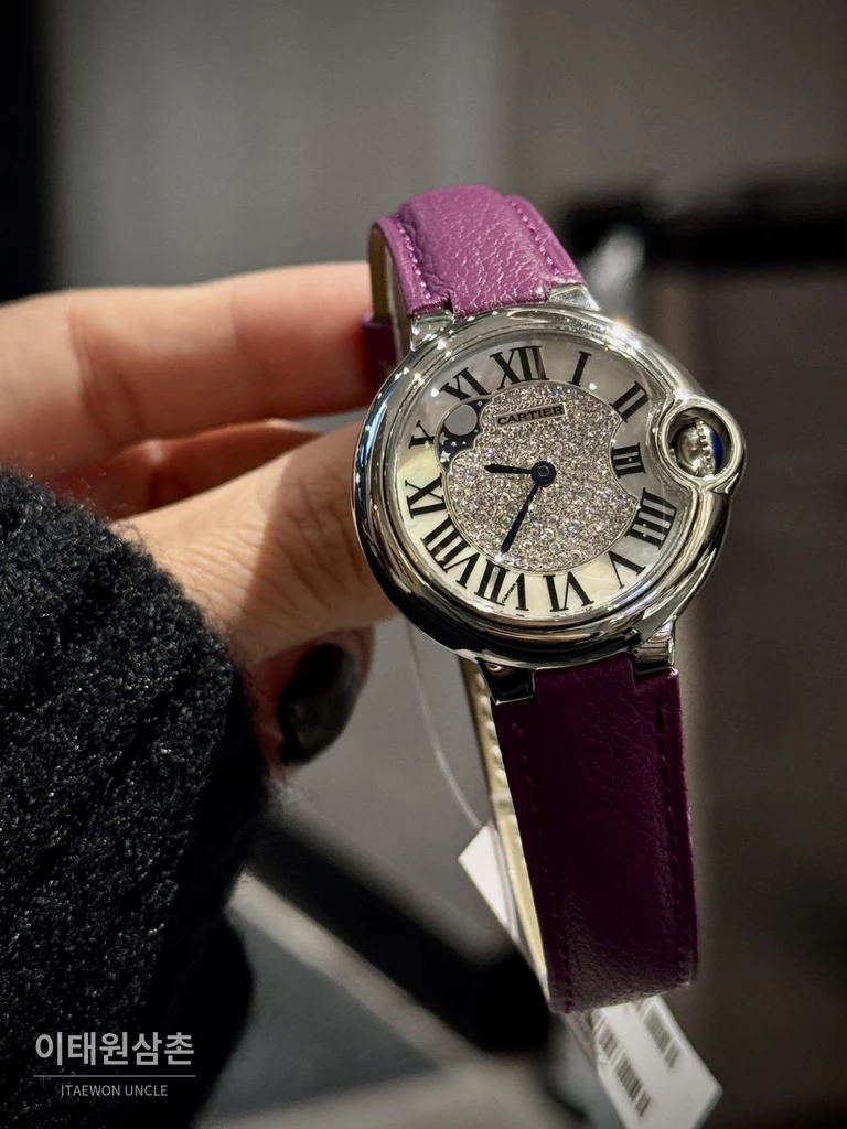 까르띠에 발롱블루 다이아몬드세팅 레더 여성용 쿼츠시계 36mm