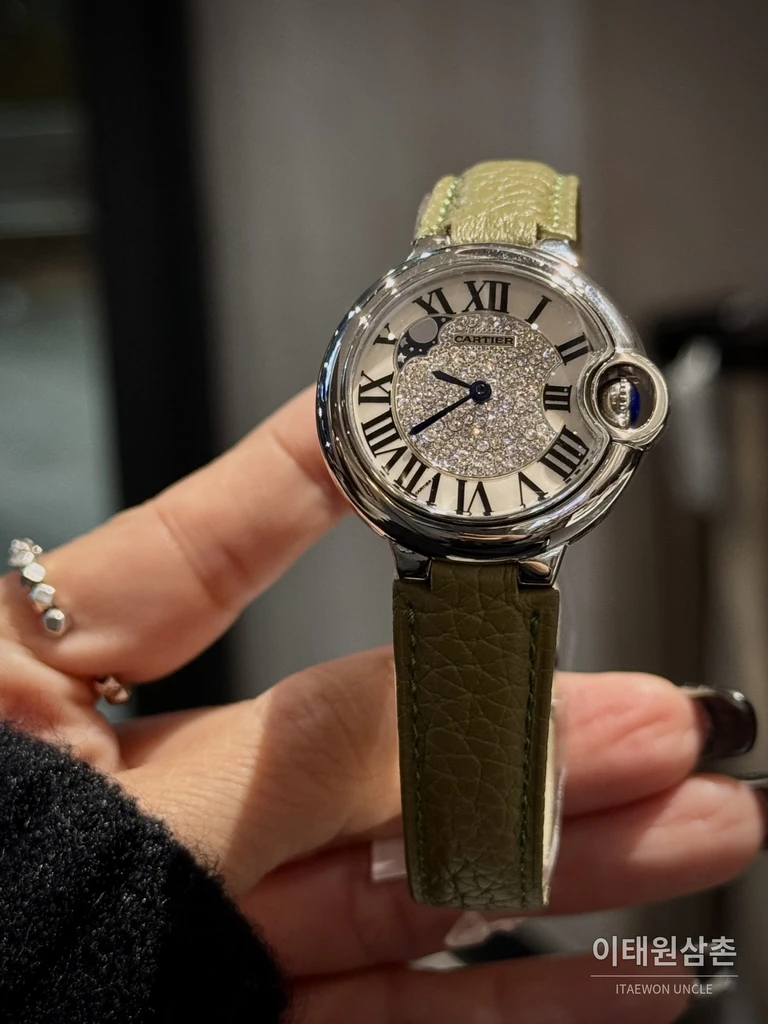 까르띠에 발롱블루 다이아몬드세팅 레더 여성용 쿼츠시계 36mm