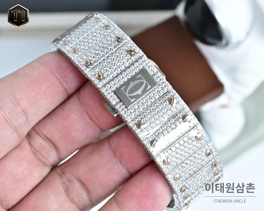 까르띠에 발롱블루 모아사나이트 풀파베 오토매틱 42mm 실버 (2)
